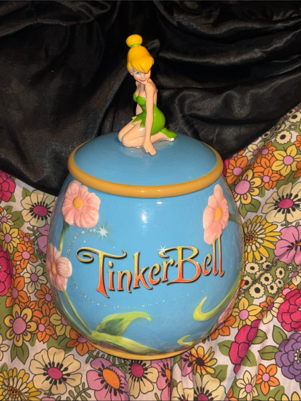 Peter Pan Tinker Bell Flowers Cookie Jar!!